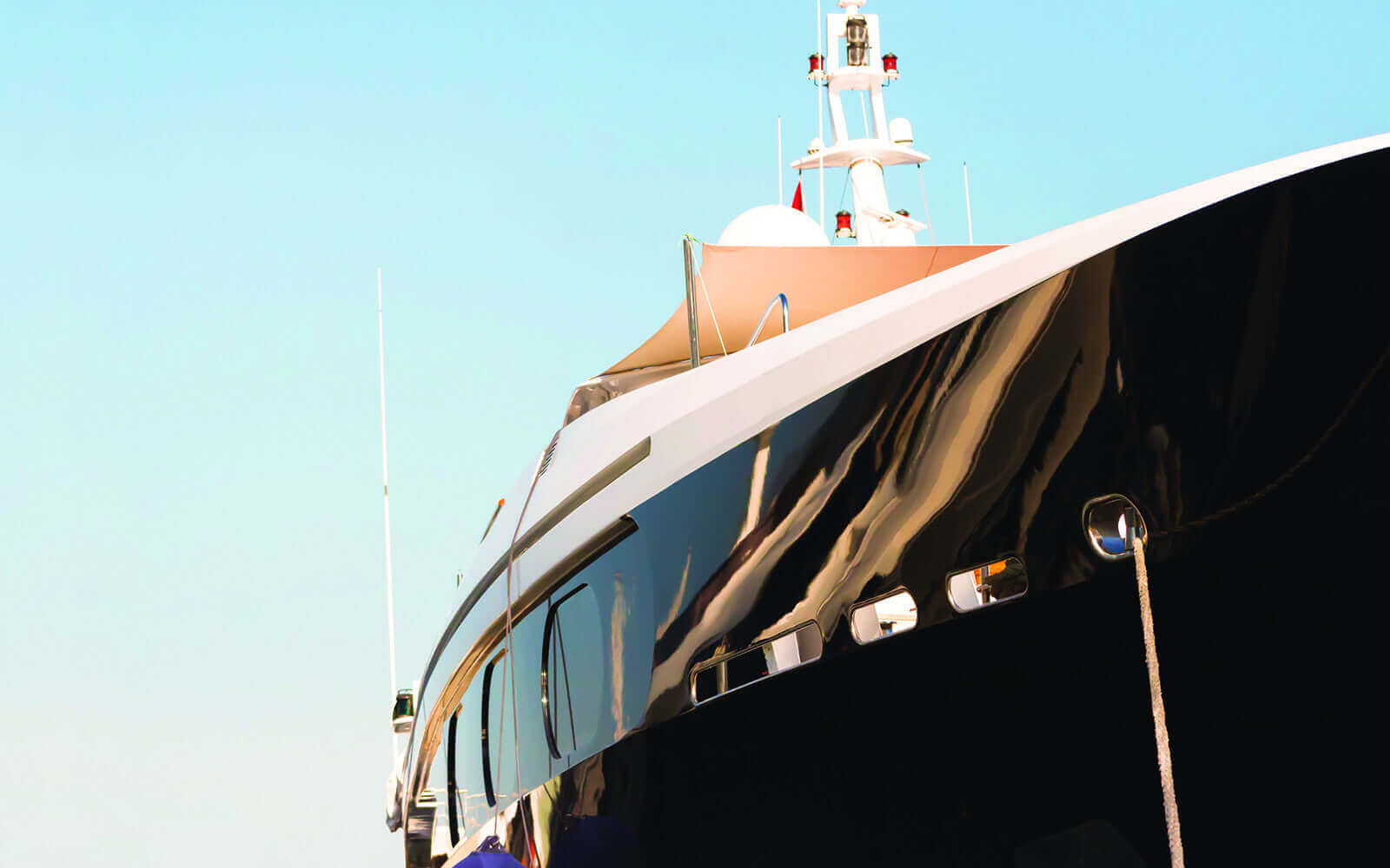Wine delivery to yachts